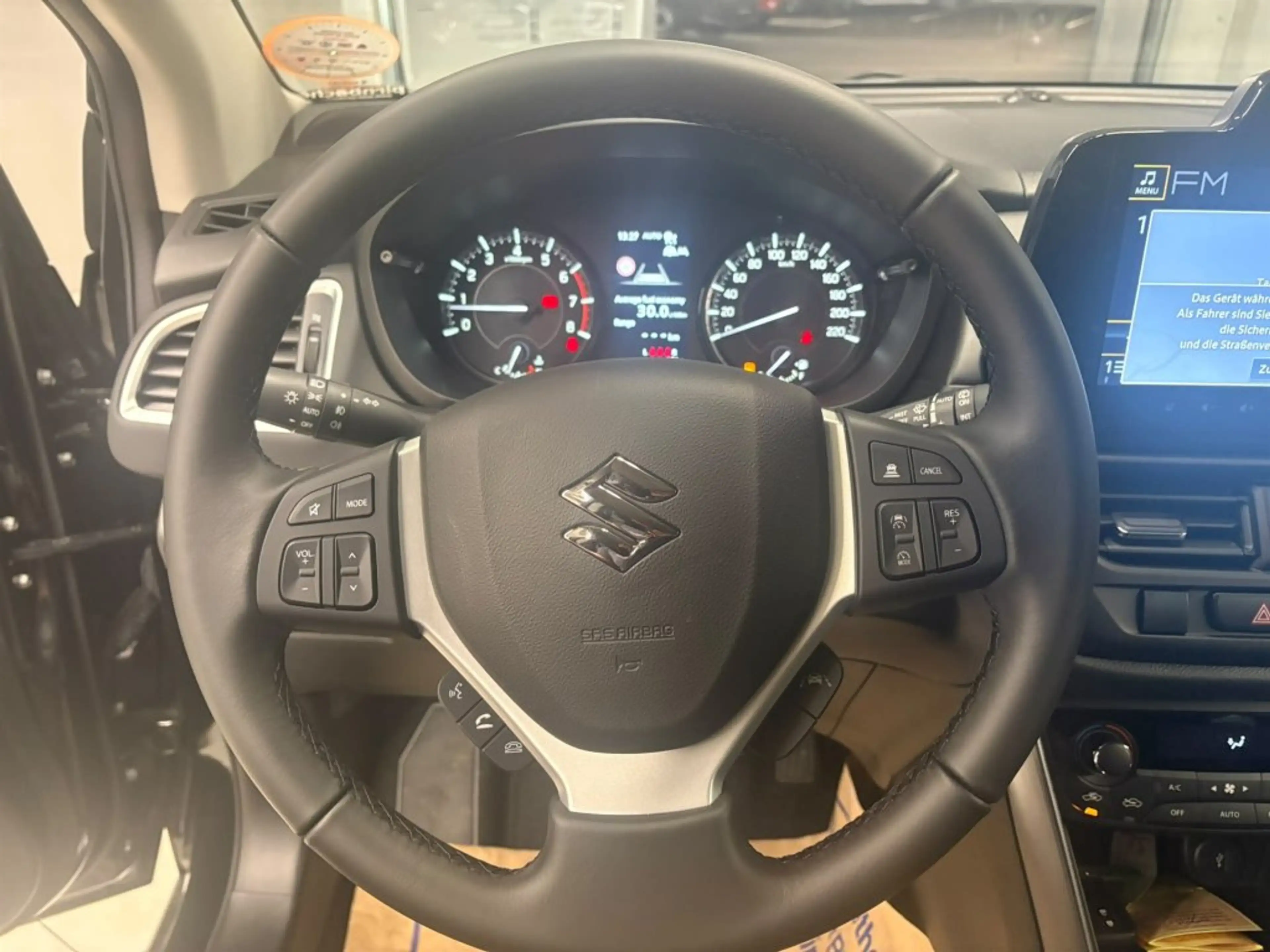 Suzuki S-Cross 1.4 HYBRID ALLGRIP shine — photo 14