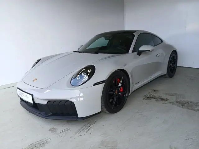 Porsche 911 Carrera 4 GTS Ansicht 1