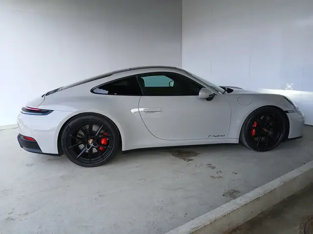 Porsche 911 Carrera 4 GTS Ansicht 4
