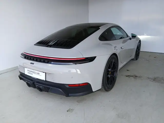 Porsche 911 Carrera 4 GTS Ansicht 5