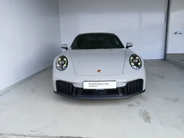 Porsche 911 Carrera 4 GTS Ansicht 2