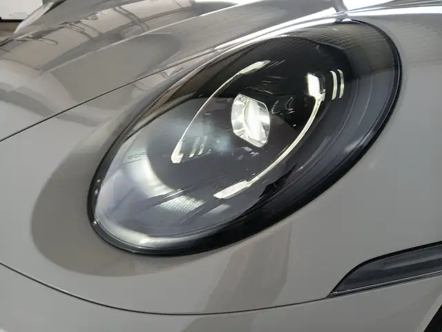 Porsche 911 Carrera 4 GTS Ansicht 28