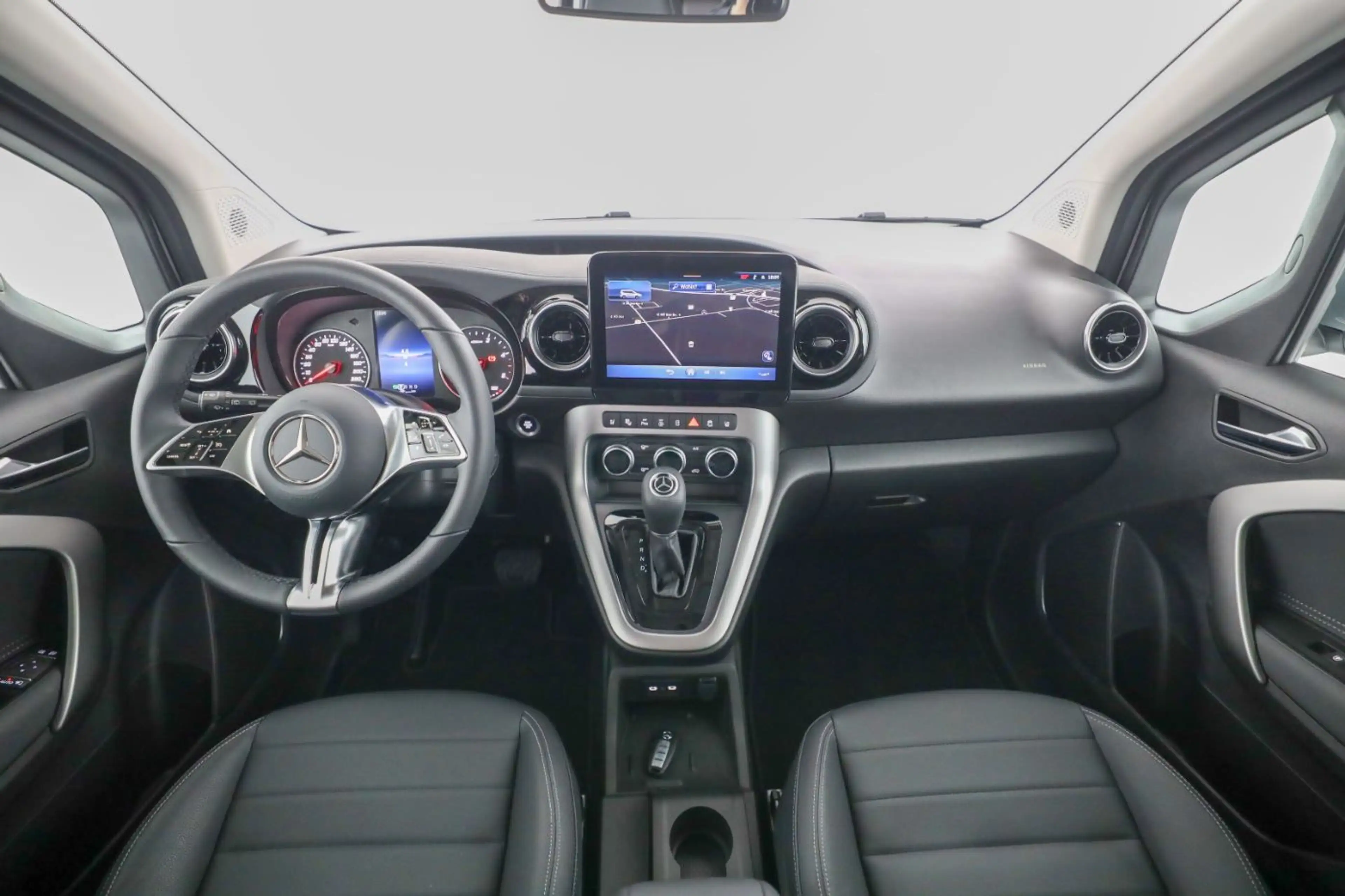 Mercedes-Benz T-Class T 180 d PROGRESSIVE Standard Aut. Navi Cam SHZ — photo 10