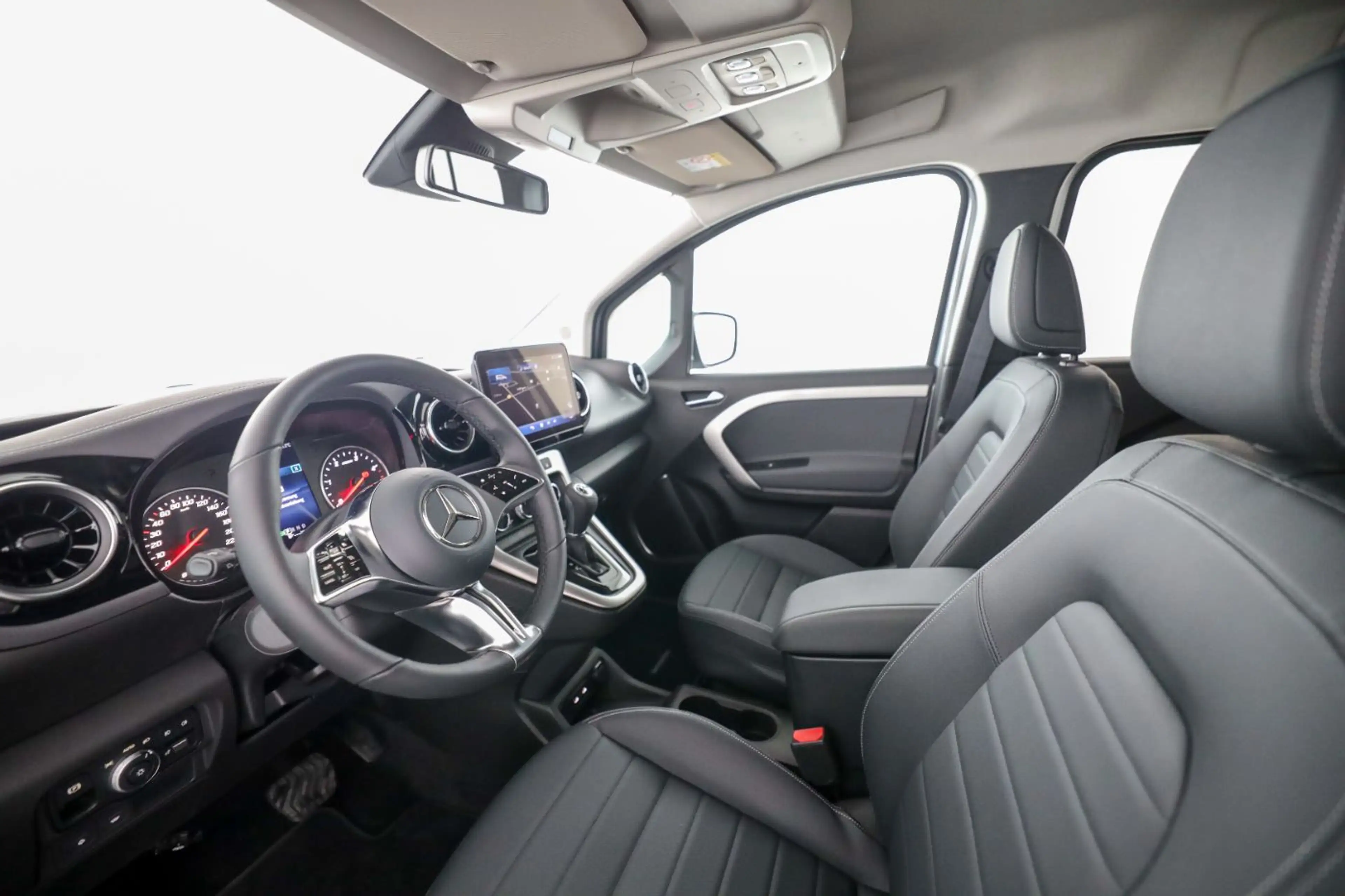 Mercedes-Benz T-Class T 180 d PROGRESSIVE Standard Aut. Navi Cam SHZ — photo 8