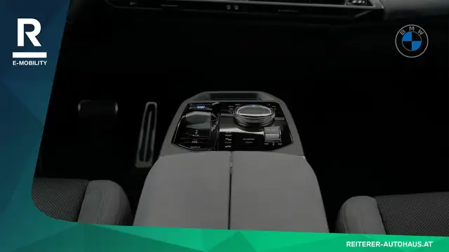 BMW iX M70 *2-Achs Luftfederung *Int. Aktivlenkung *AHK Ansicht 15