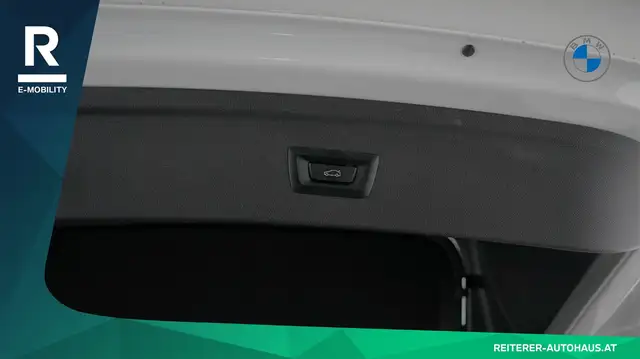 BMW iX M70 *2-Achs Luftfederung *Int. Aktivlenkung *AHK Ansicht 32