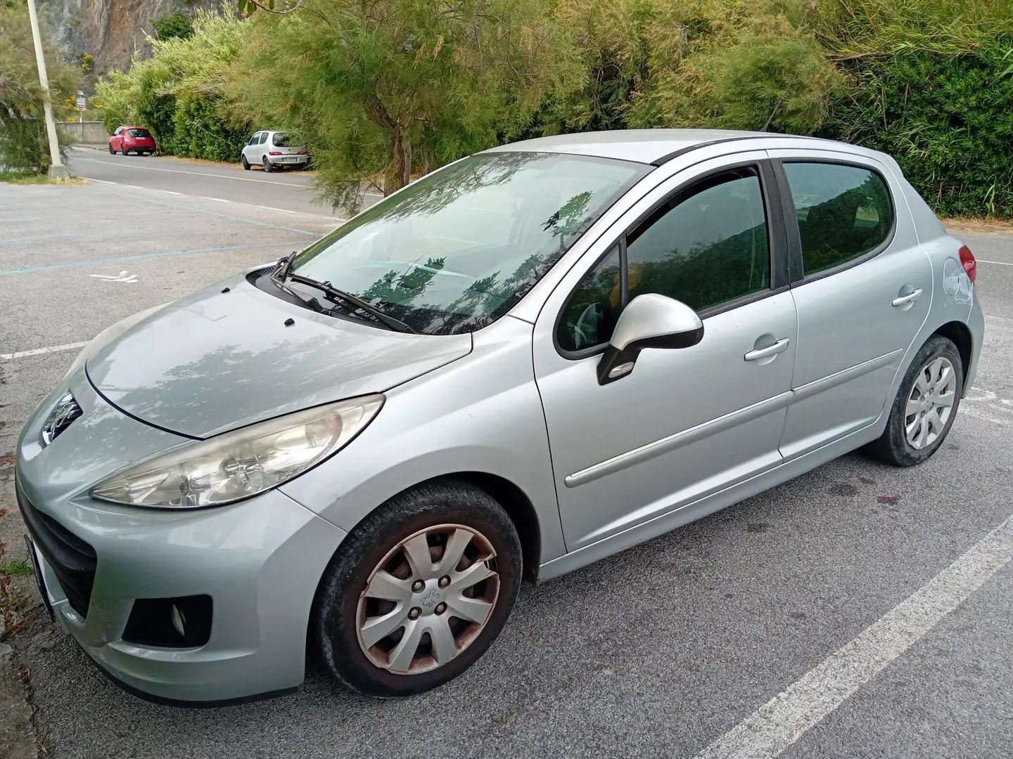 Peugeot 207 5p 1.4 8v Access eco-Gpl 75cv - 1
