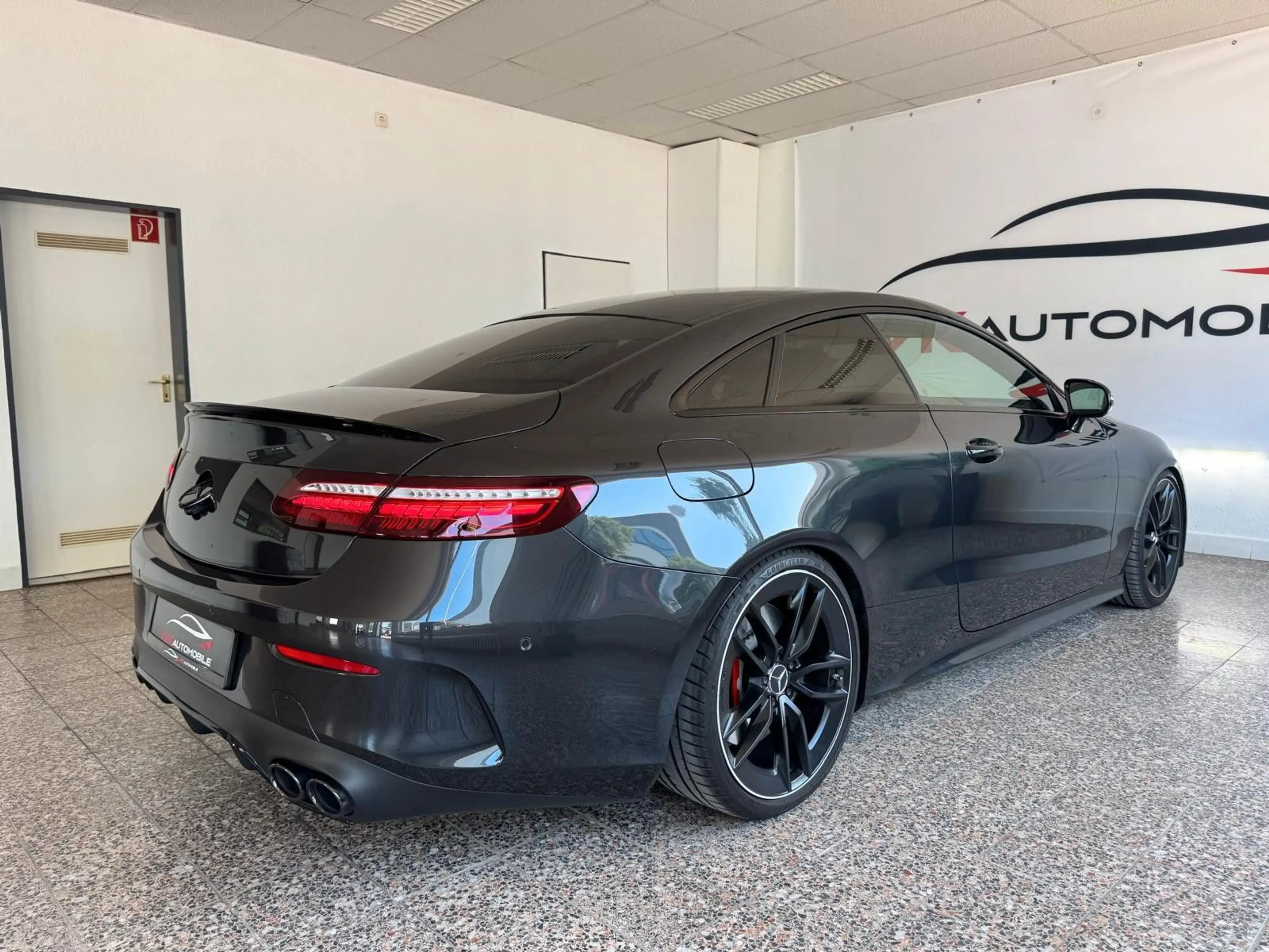 Mercedes-Benz E 450 Coupe 4 Matic AMG Burmester Multibeam 360° — photo 6
