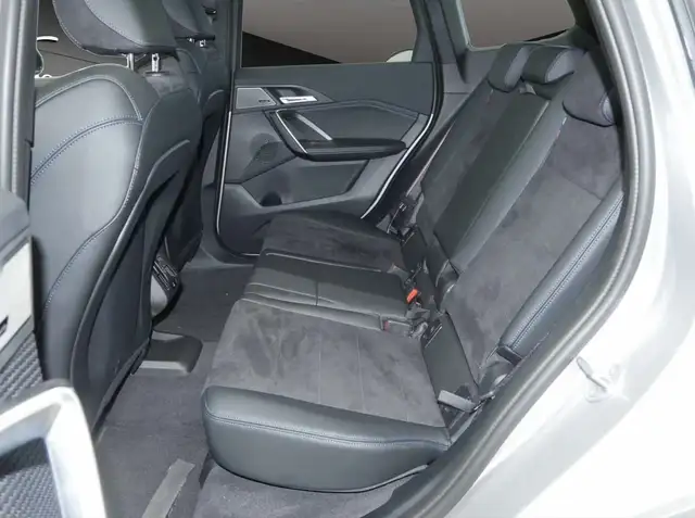 BMW X1 view 5