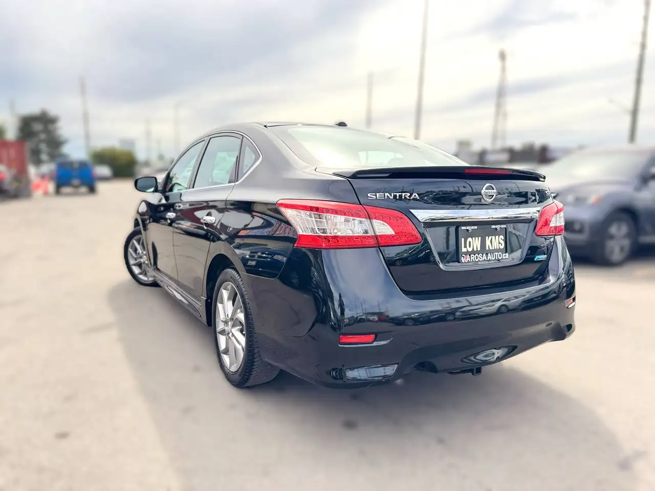 Nissan Sentra снимка Nissan Sentra