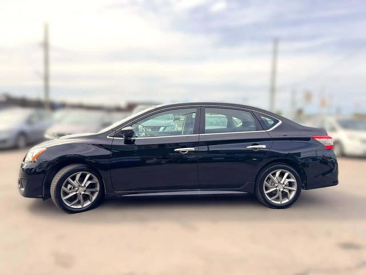Nissan Sentra снимка Nissan Sentra