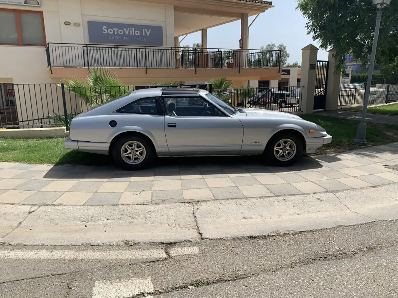 280 ZX 2.8, foto 3