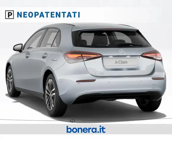 Mercedes-Benz A-Class view 3
