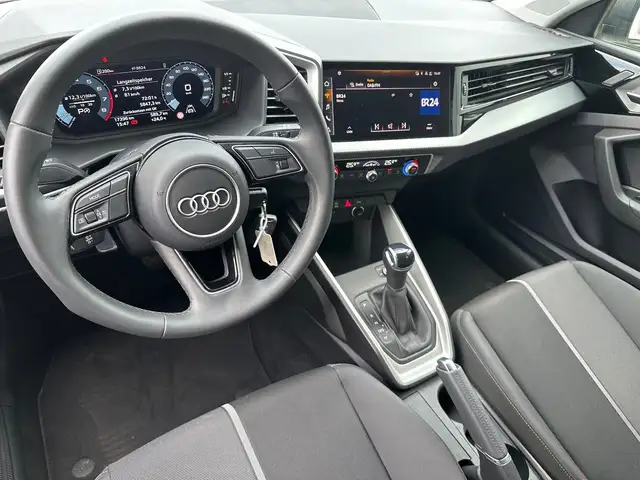 Audi A1 view 9