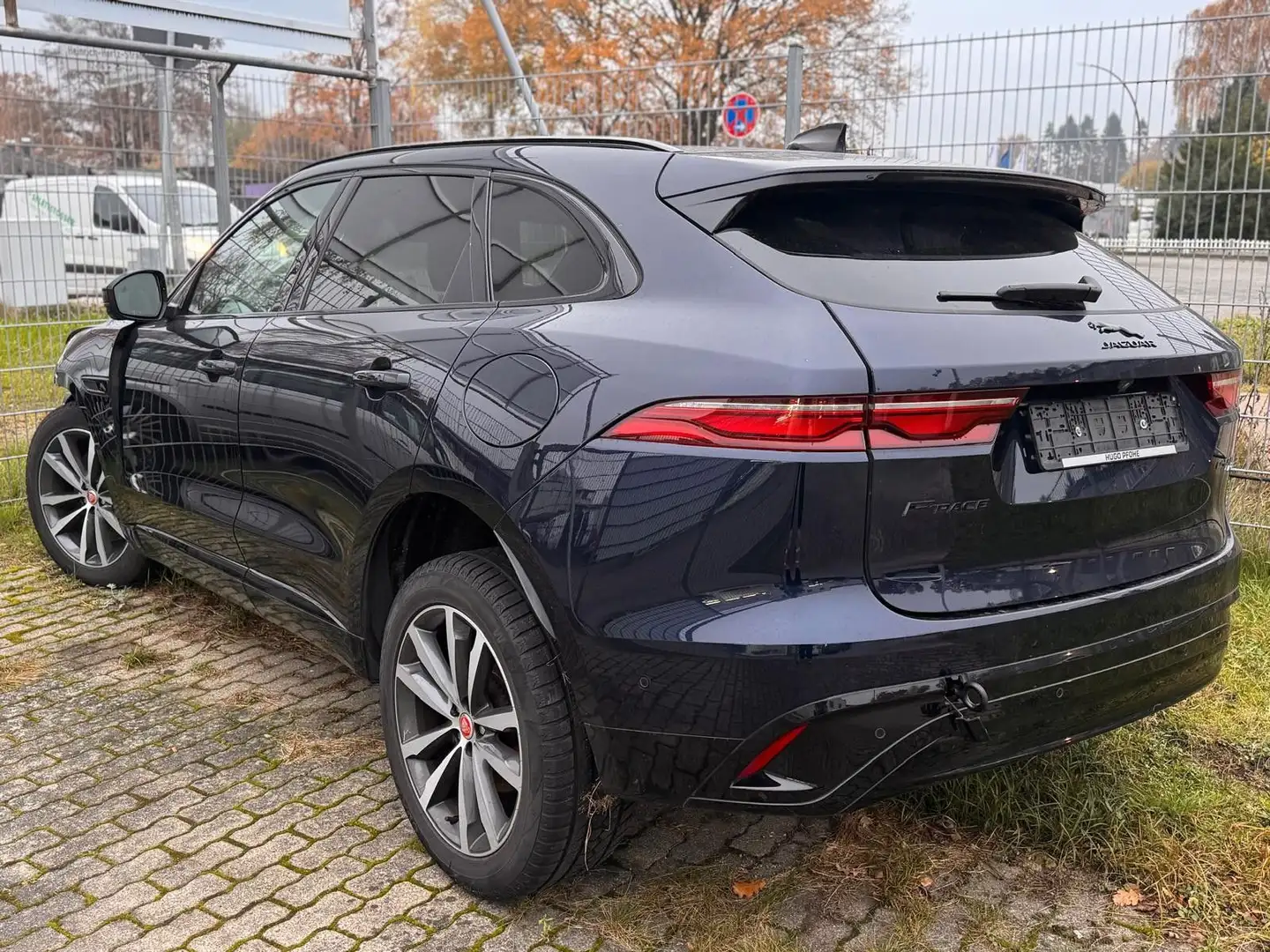 Jaguar F-Pace F-PACE S AWD Plug-In Hybrid Bleu - 1