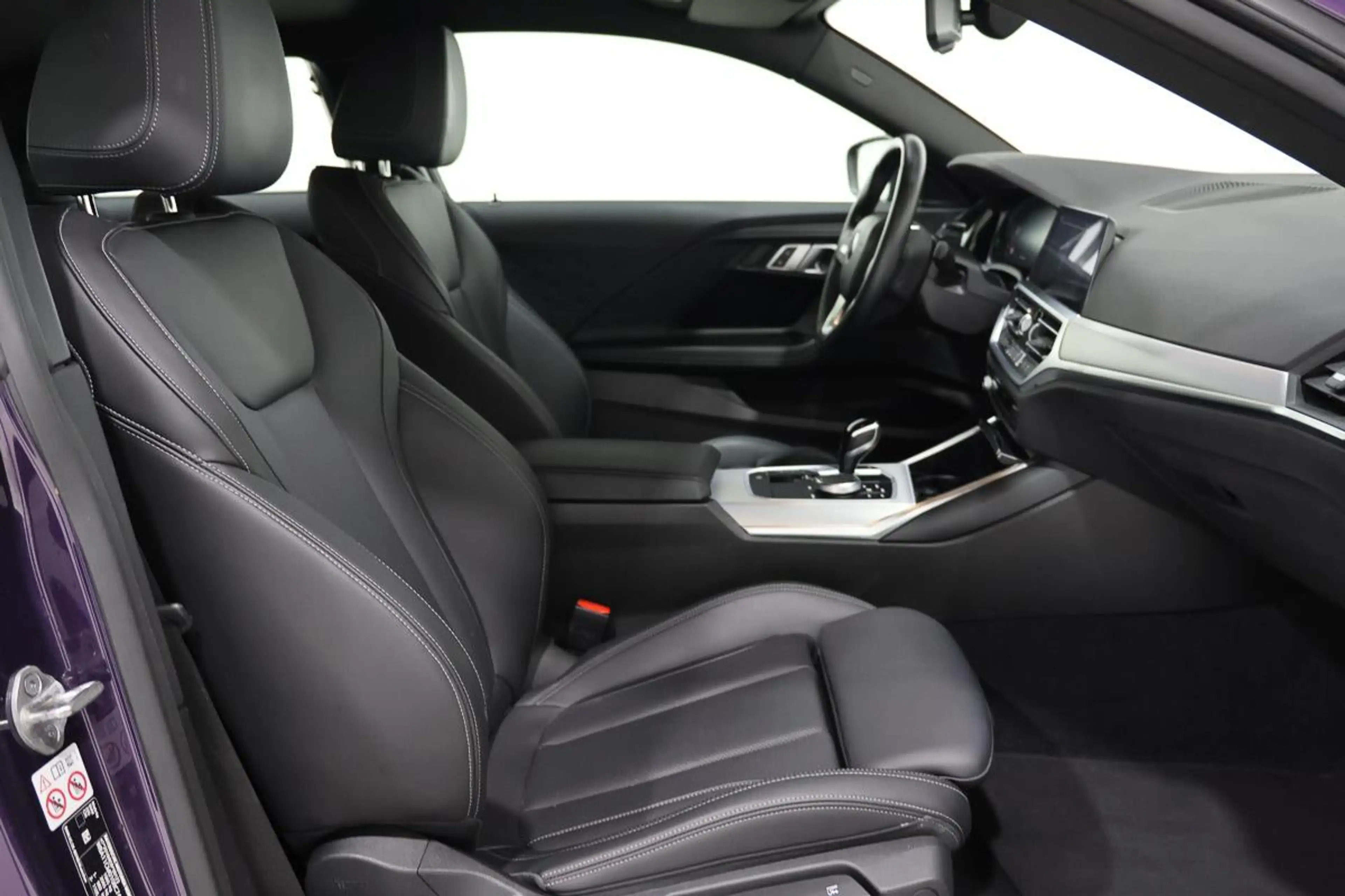 BMW 220 i - BVA 18 - LED - CUIR SPORT - GPS — photo 10