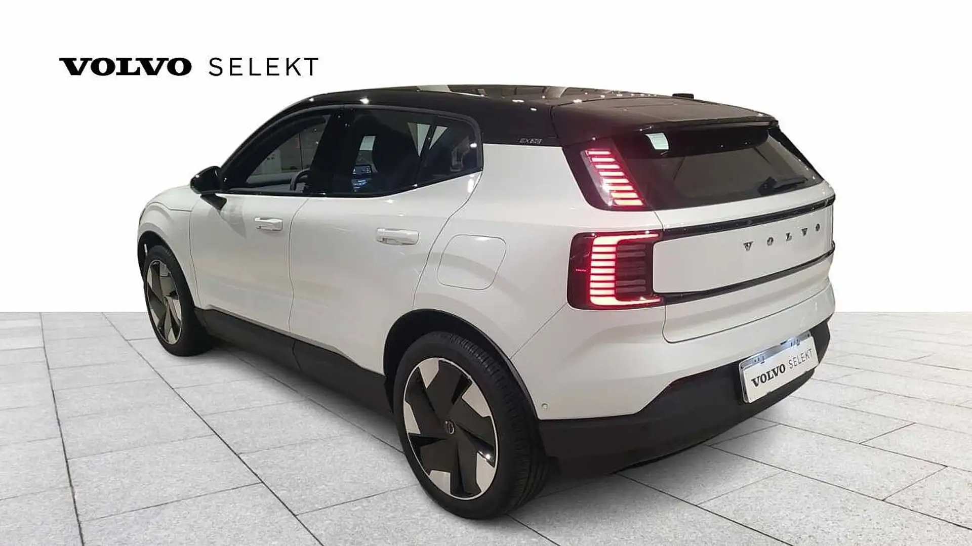 Volvo EX30 Ultra, Single Motor Extended Range, Elektrisch GEE Weiß - 2