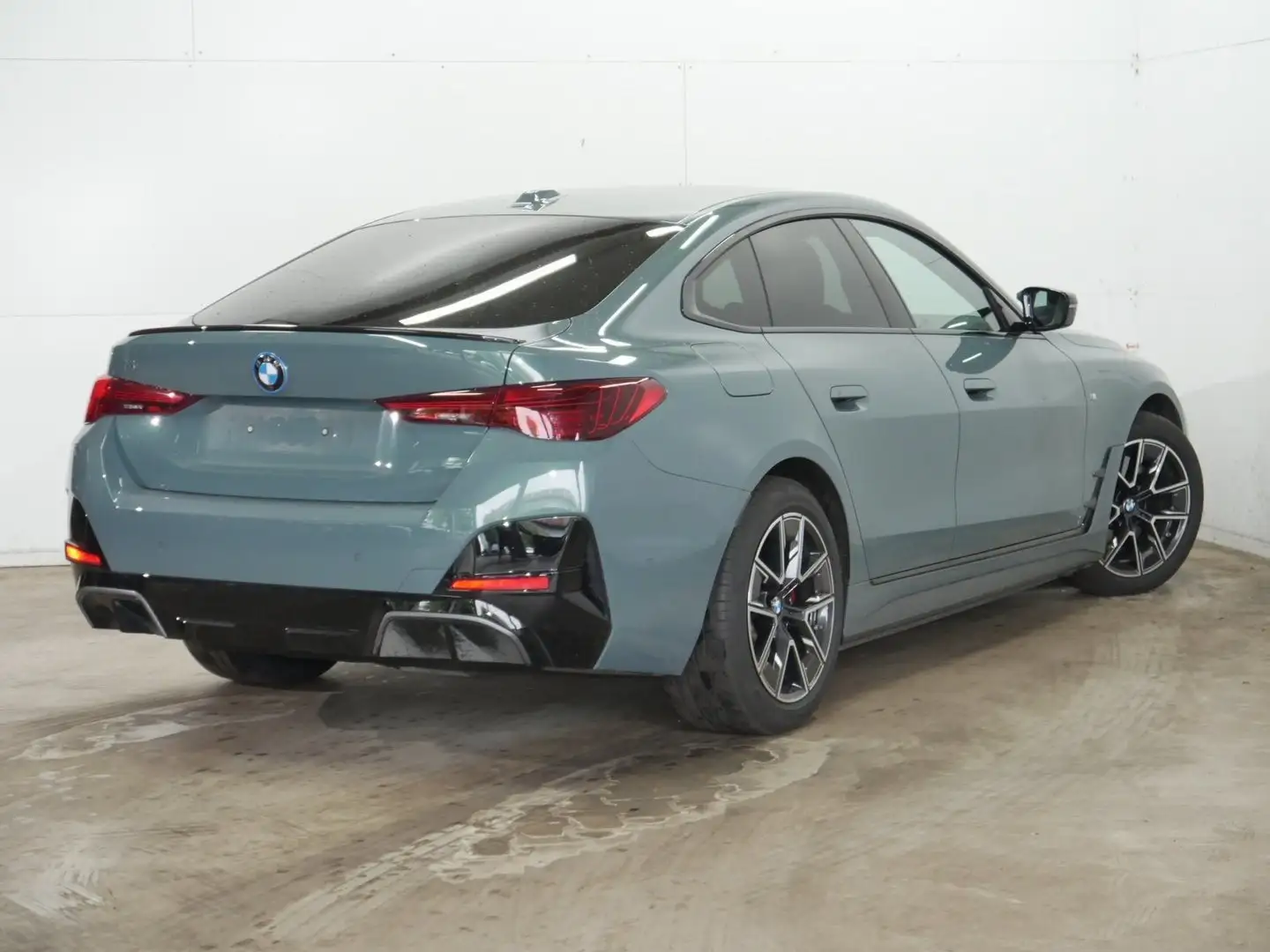 BMW i4 M50 xDrive GC || Facelift M Sport Pro el.Sitz Verde - 2