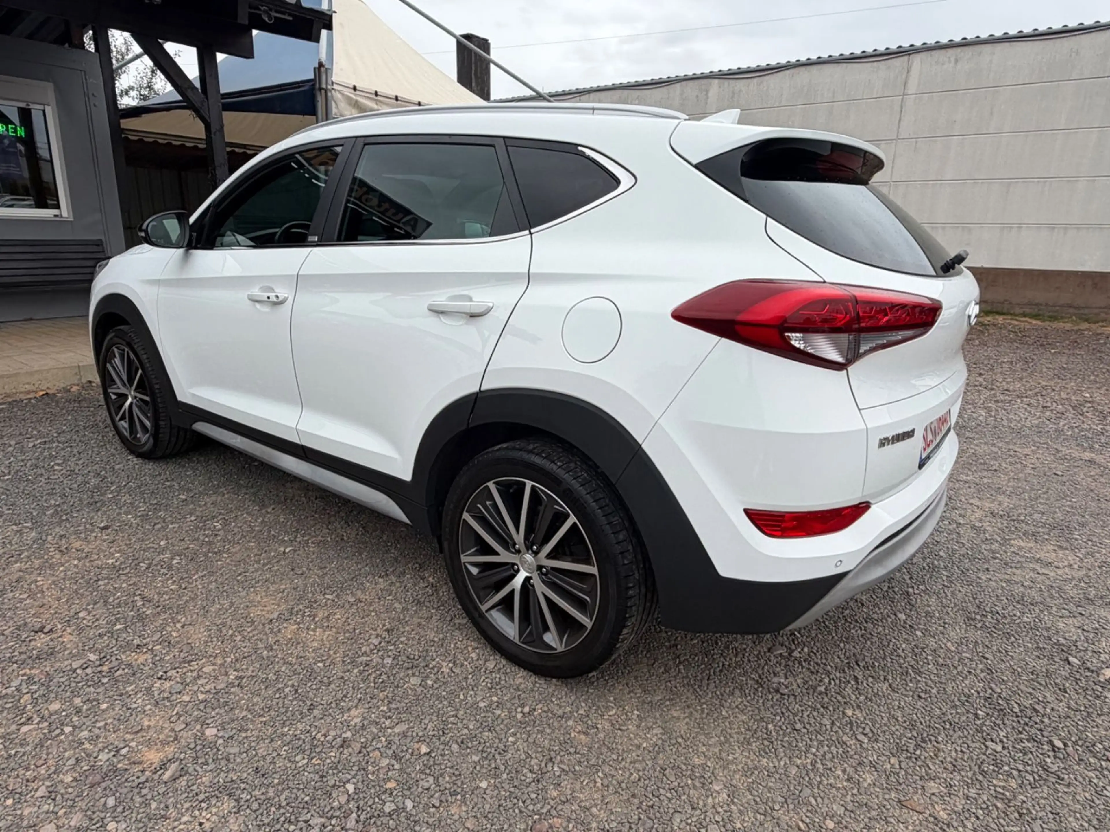 Hyundai TUCSON Passion *AHK* — photo 4