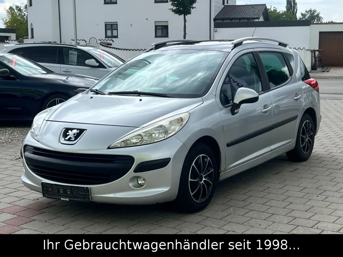Peugeot 207 SW 1.4 VTi Filou *TÜV BIS 10/2026/KLIMA/PANO Grau - 2