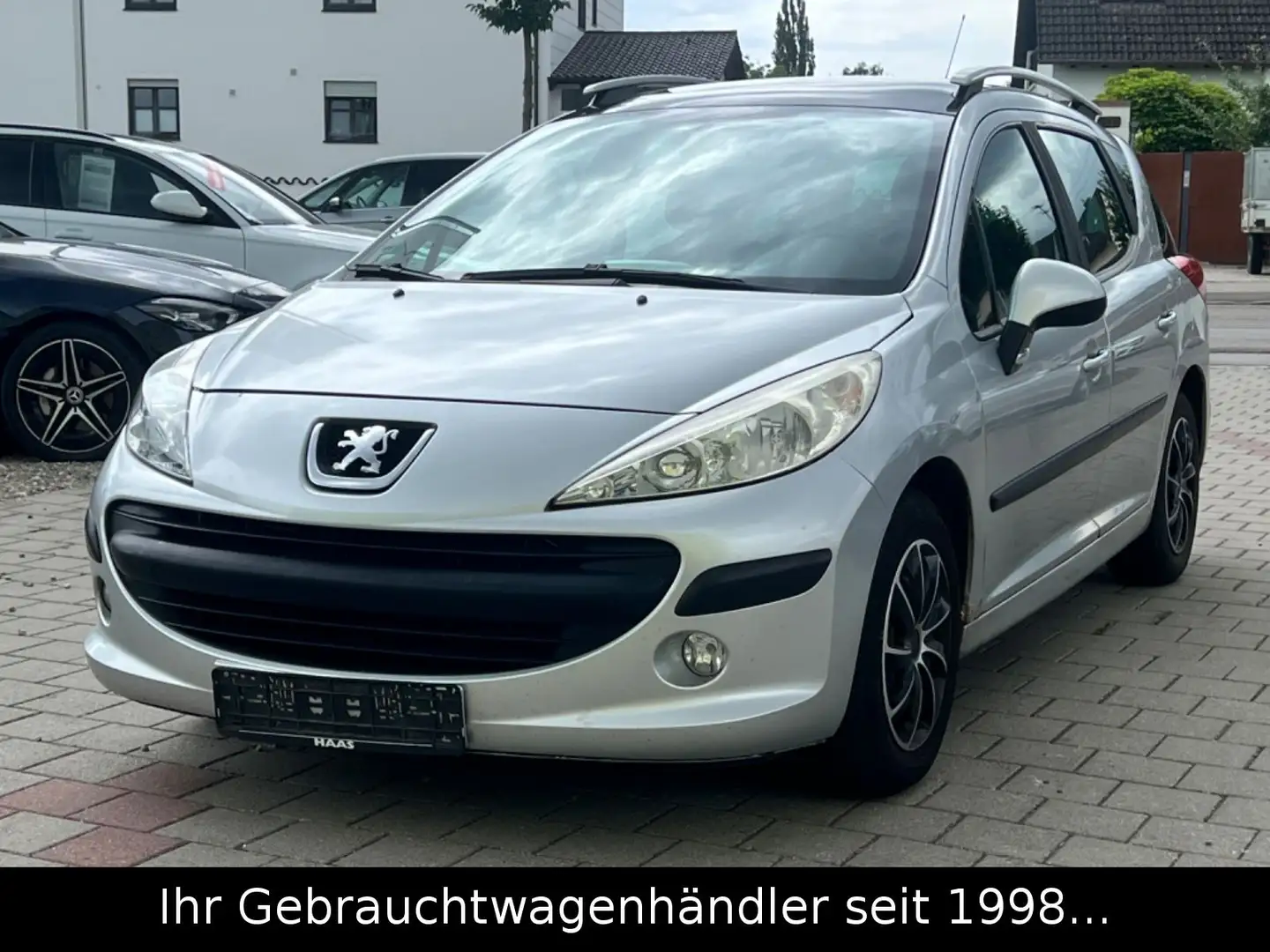 Peugeot 207 SW 1.4 VTi Filou *TÜV BIS 10/2026/KLIMA/PANO Grau - 1