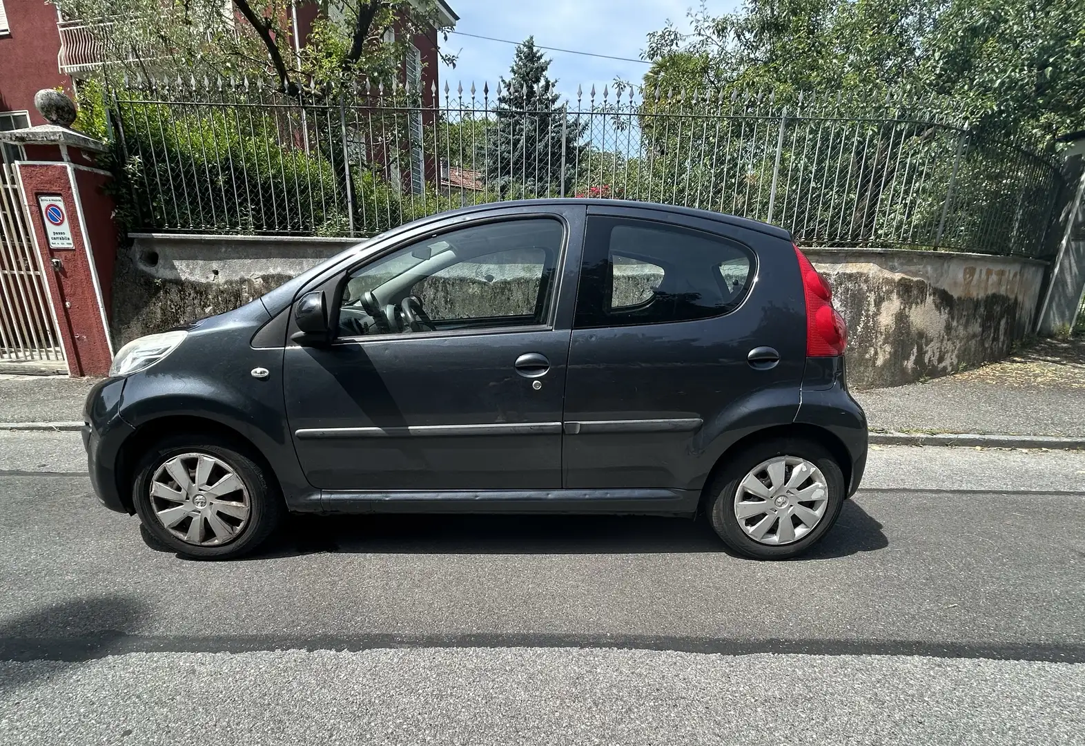 Peugeot 107 5p 1.0 12v  68cv - 1