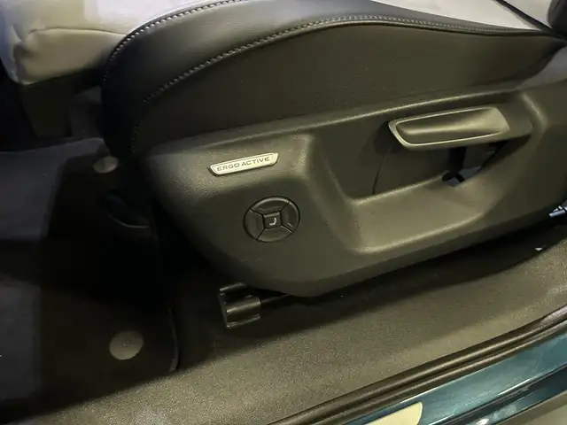 Volkswagen Tiguan view 15