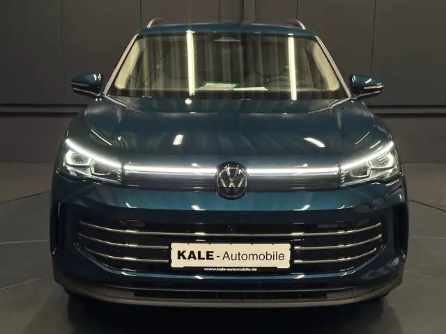 Volkswagen Tiguan view 8