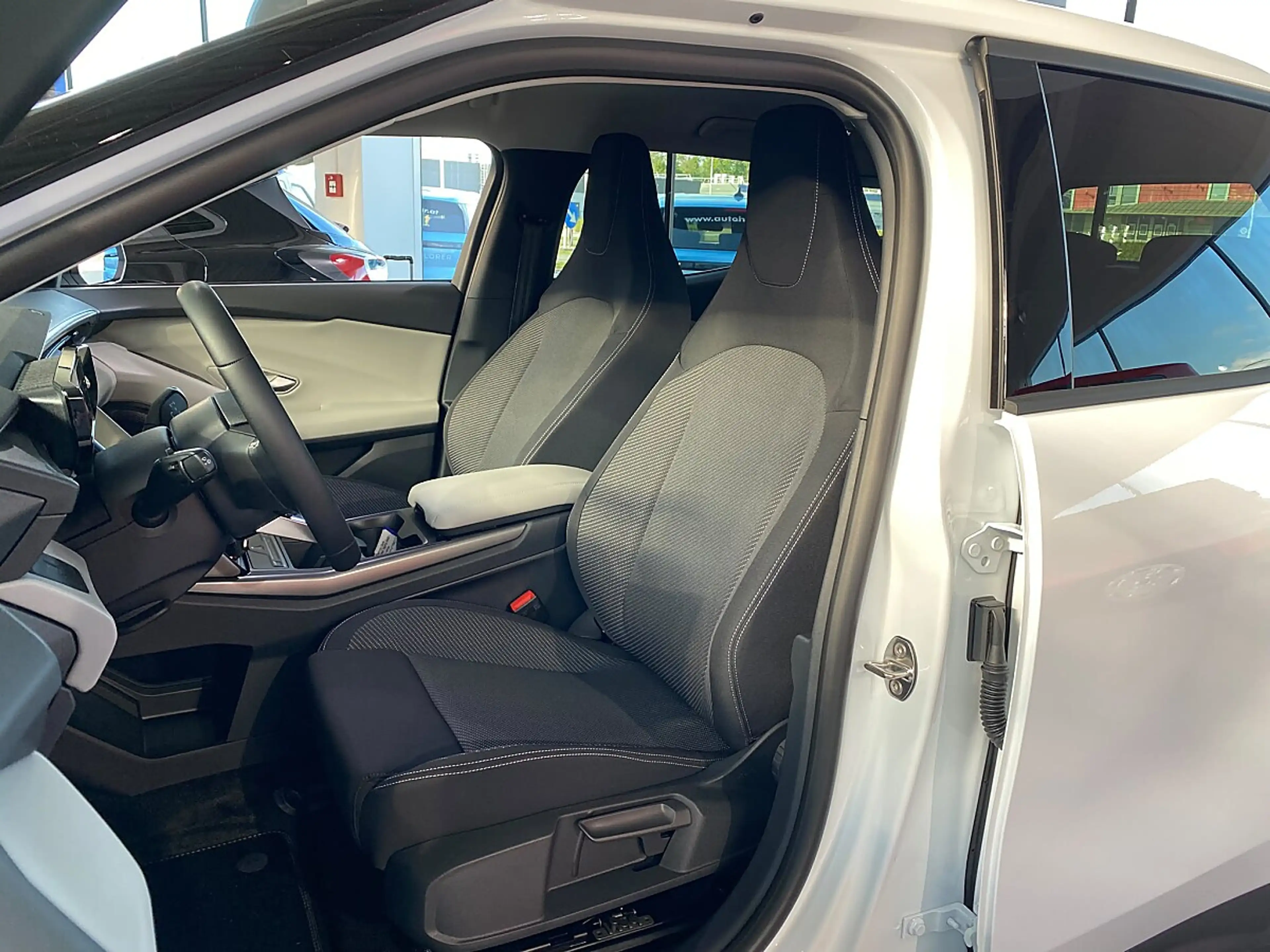 Ford Explorer Elektro 58kWh Style — photo 4