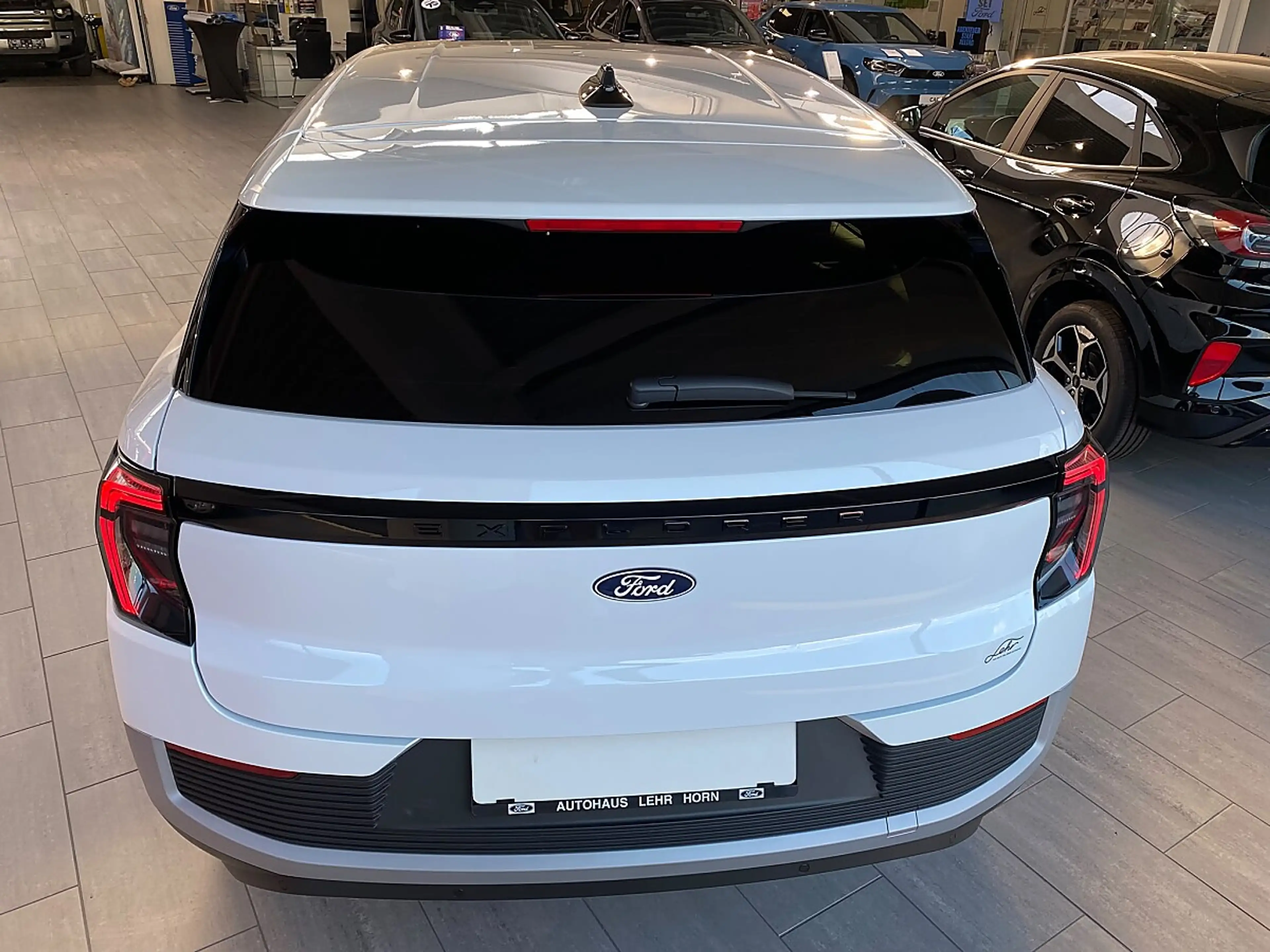 Ford Explorer Elektro 58kWh Style — photo 10