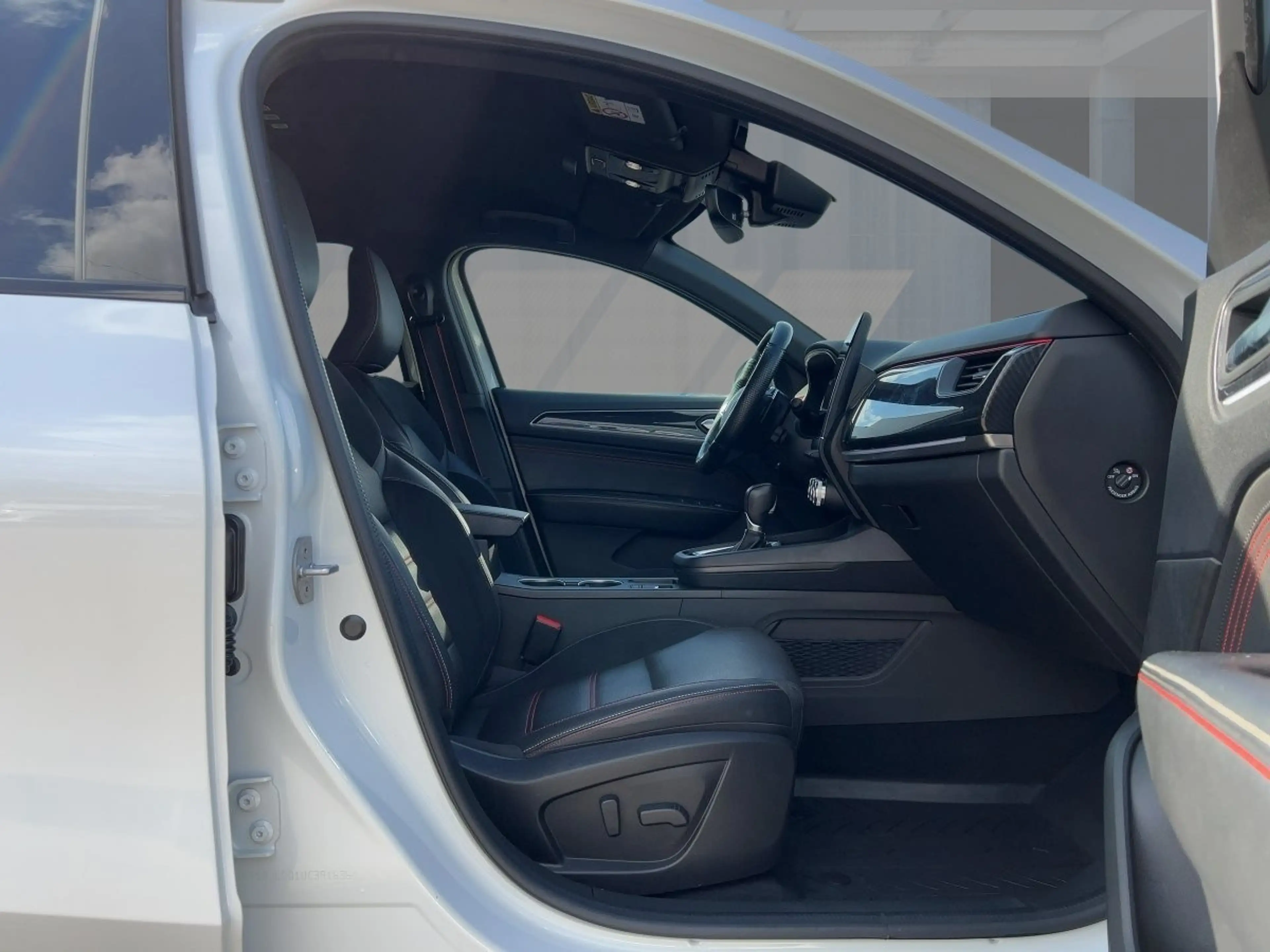 Renault Arkana R.S. LINE TCe 160 EDC  SELBSTPARKEND — photo 8