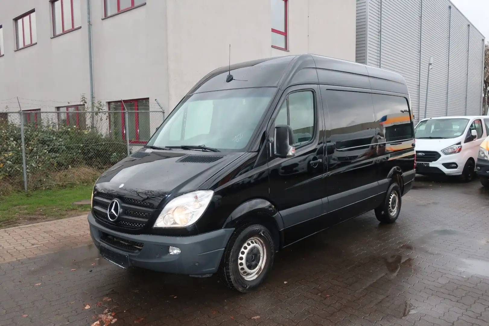 Mercedes-Benz Sprinter II Kasten 319 CDI/Klima/Kamera/Automati Schwarz - 1