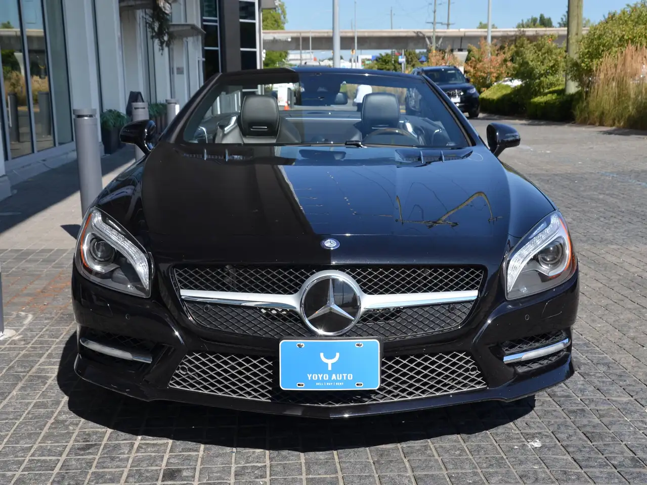 Mercedes-Benz SL снимка Mercedes-Benz SL