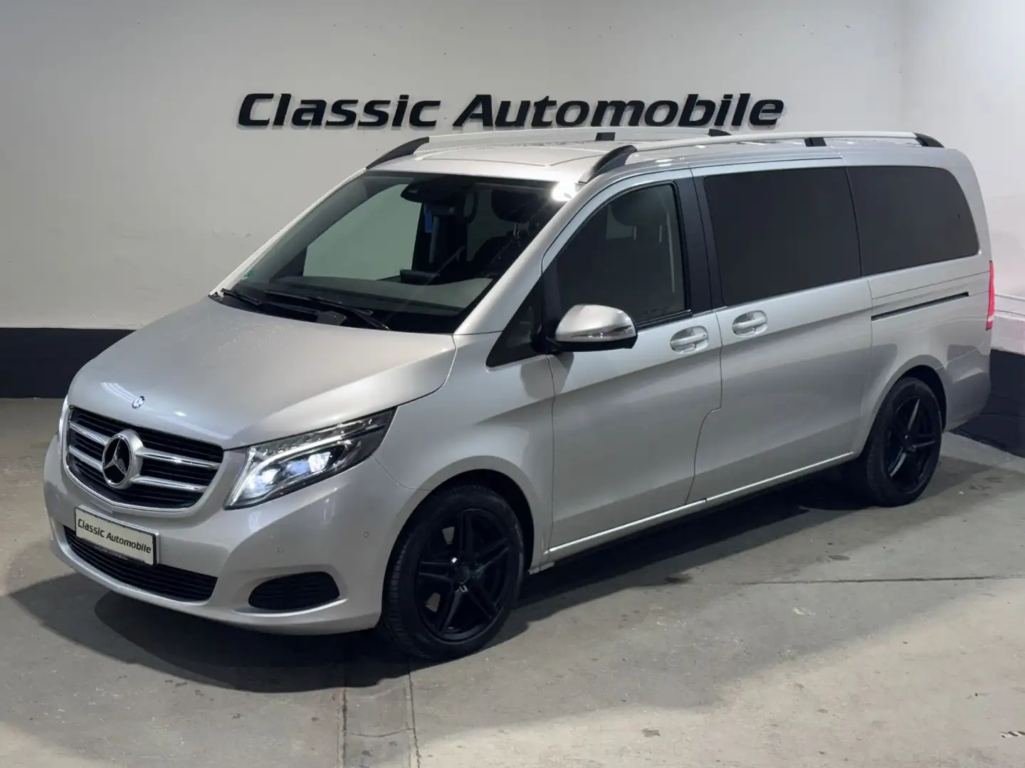 Mercedes-Benz V 250 BlueTEC lang Silber - 1
