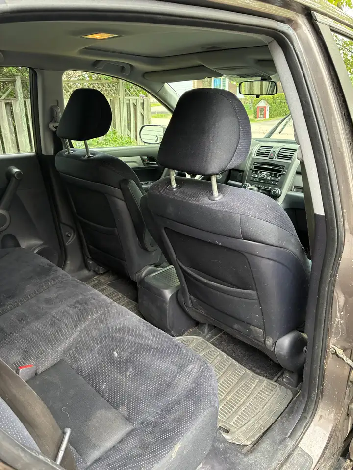 Honda CR-V photo Honda CR-V