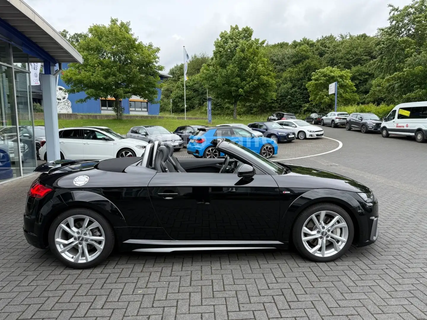Audi TT Roadster 45 TFSI S-tronic S-line NAVI LED AHK Noir - 1