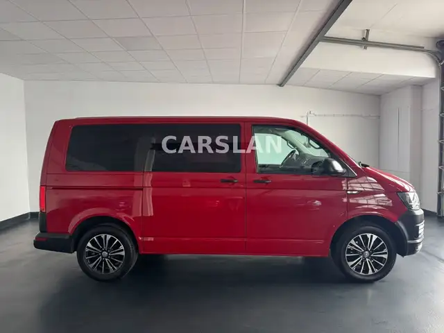 Volkswagen Transporter view 8