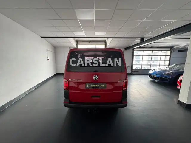 Volkswagen Transporter view 14