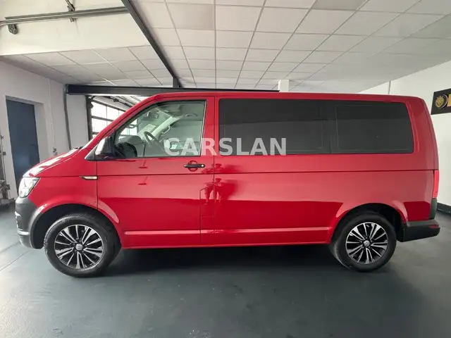 Volkswagen Transporter view 9