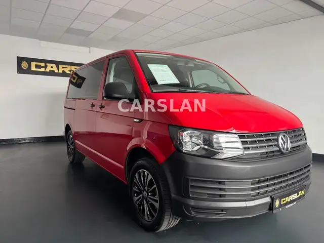 Volkswagen Transporter view 5