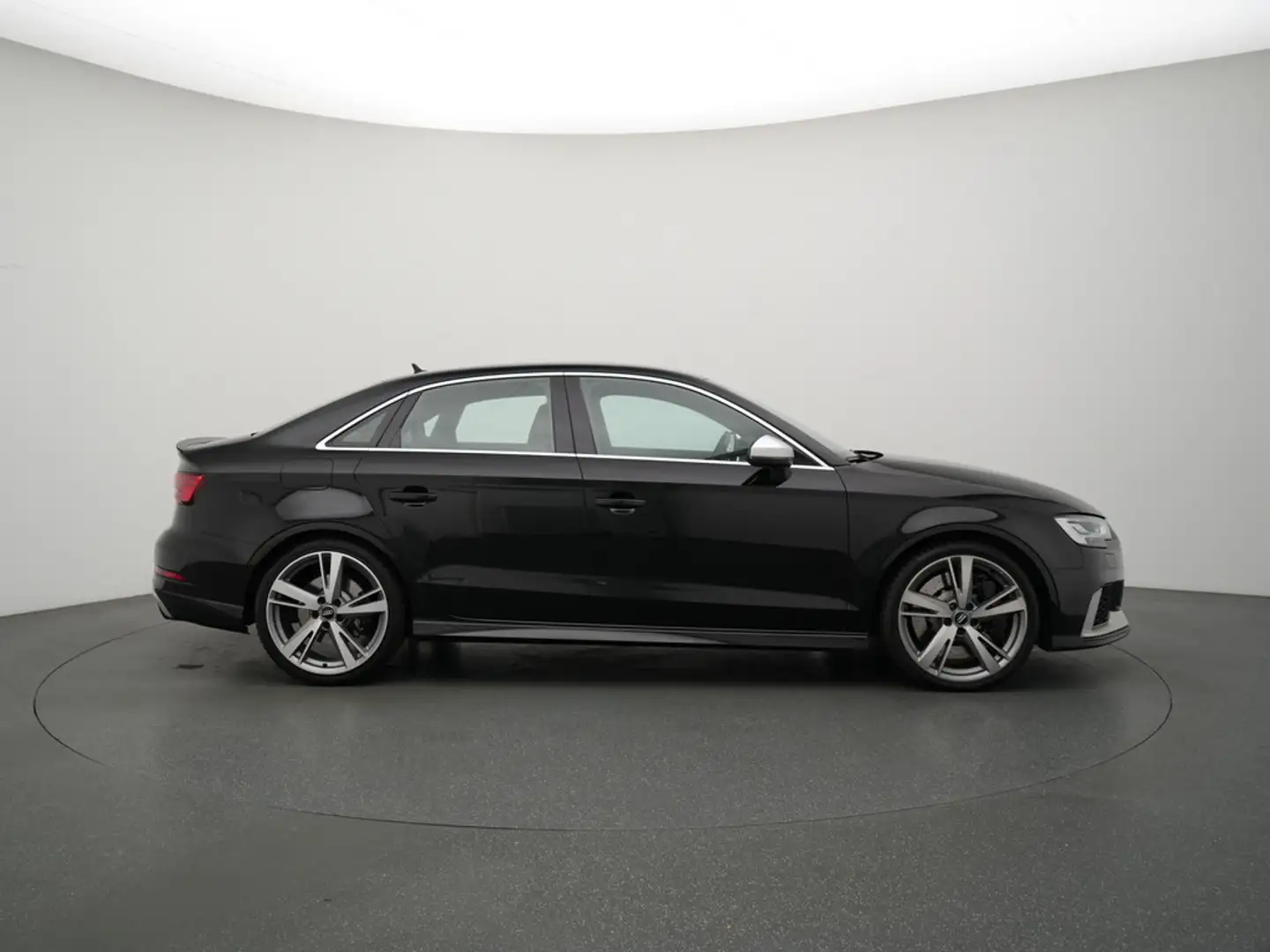 Audi RS3 Schwarz - 2