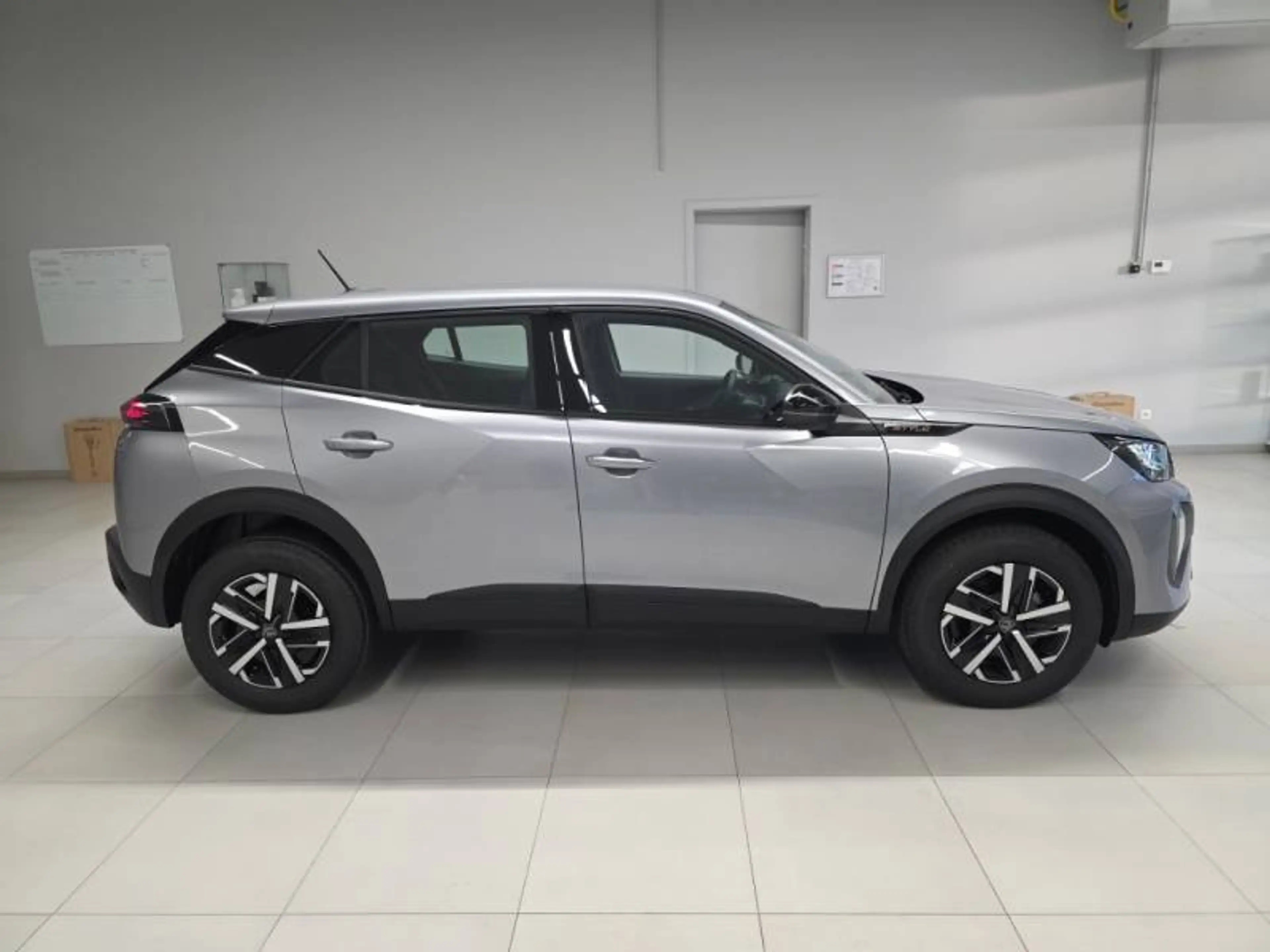 Peugeot 2008 2 1.2 Puretech 74KW S&S Style — photo 4