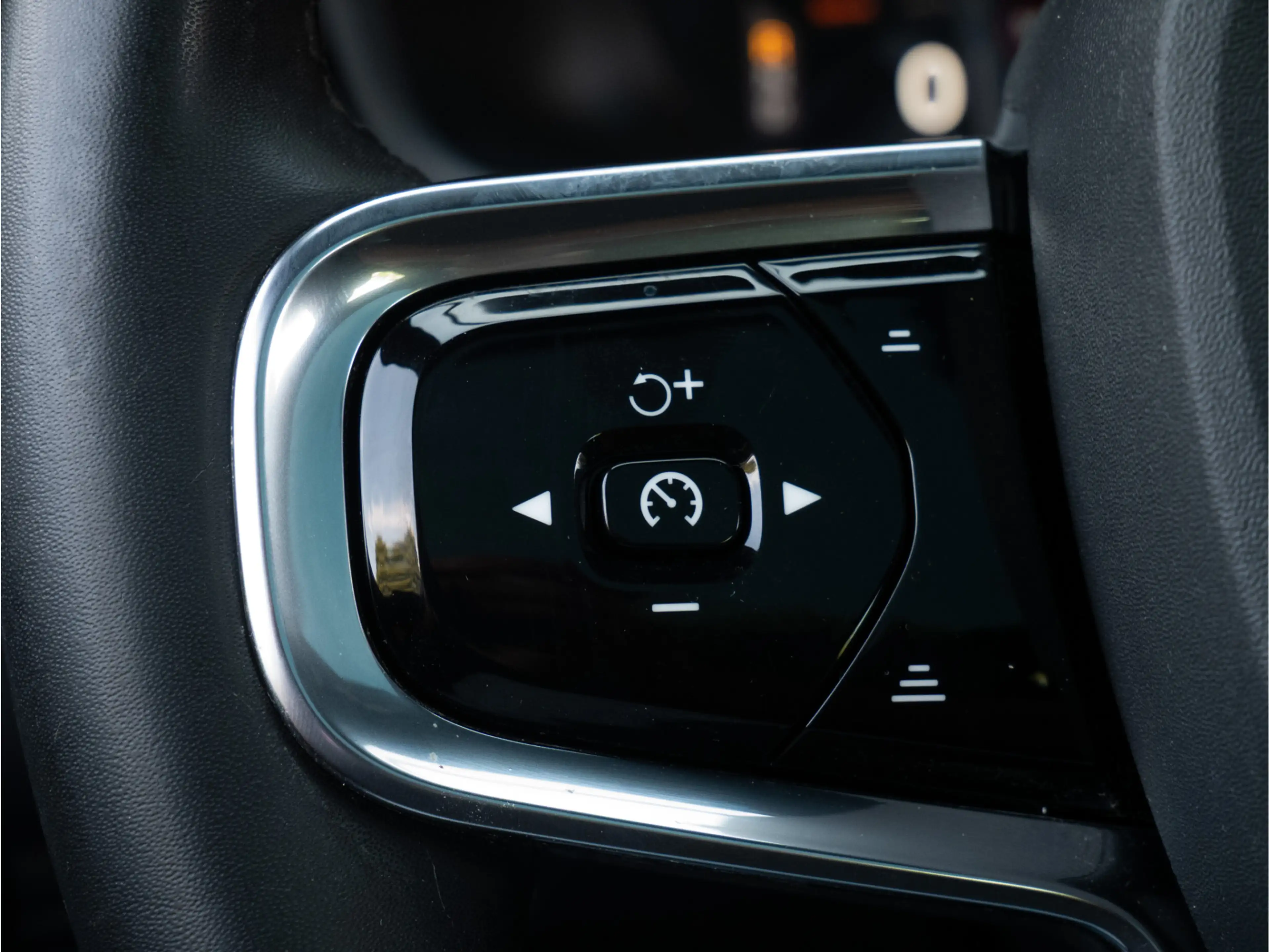 Polestar 2 Long Range Single Motor 78 kWh SOH 90% Trekhaak/ P — photo 19