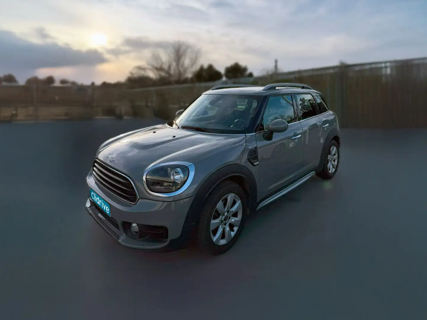 MINI One Countryman Gris - 2