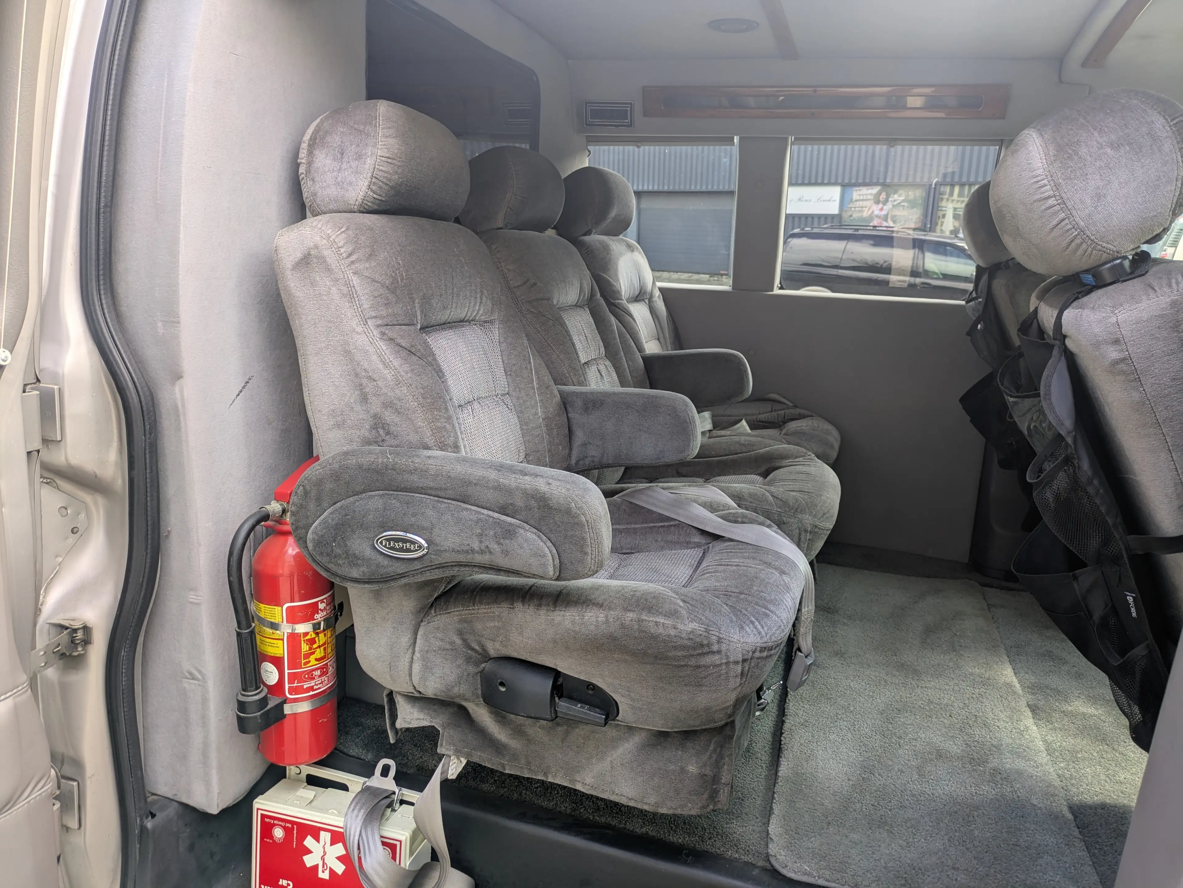 Chevrolet Express duramax — photo 8