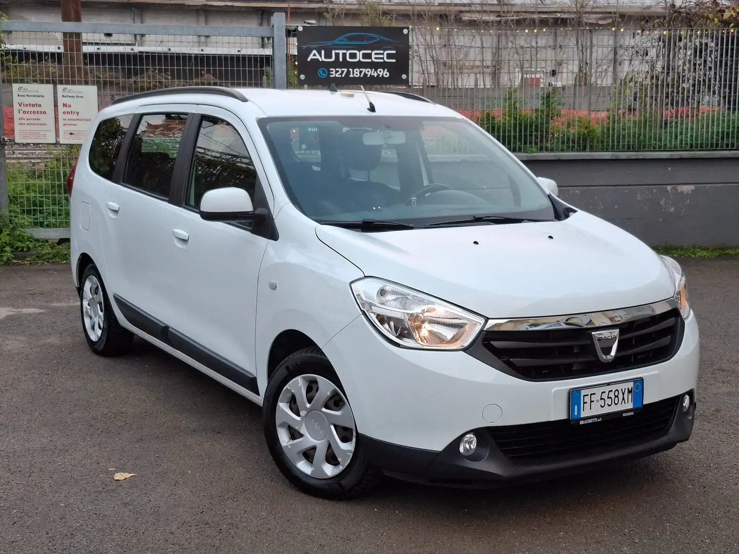 Dacia Lodgy Lodgy 1.5 dci Prestige 110cv 7posti Blanc - 1
