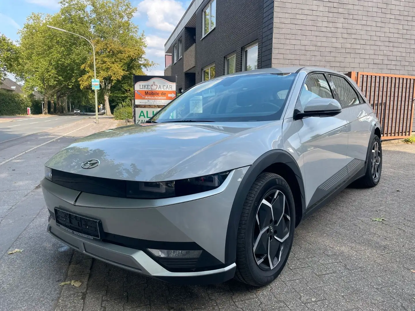 Hyundai IONIQ 5 Dynamiq Elektro 77,4 KWH KAMERA Grau - 2