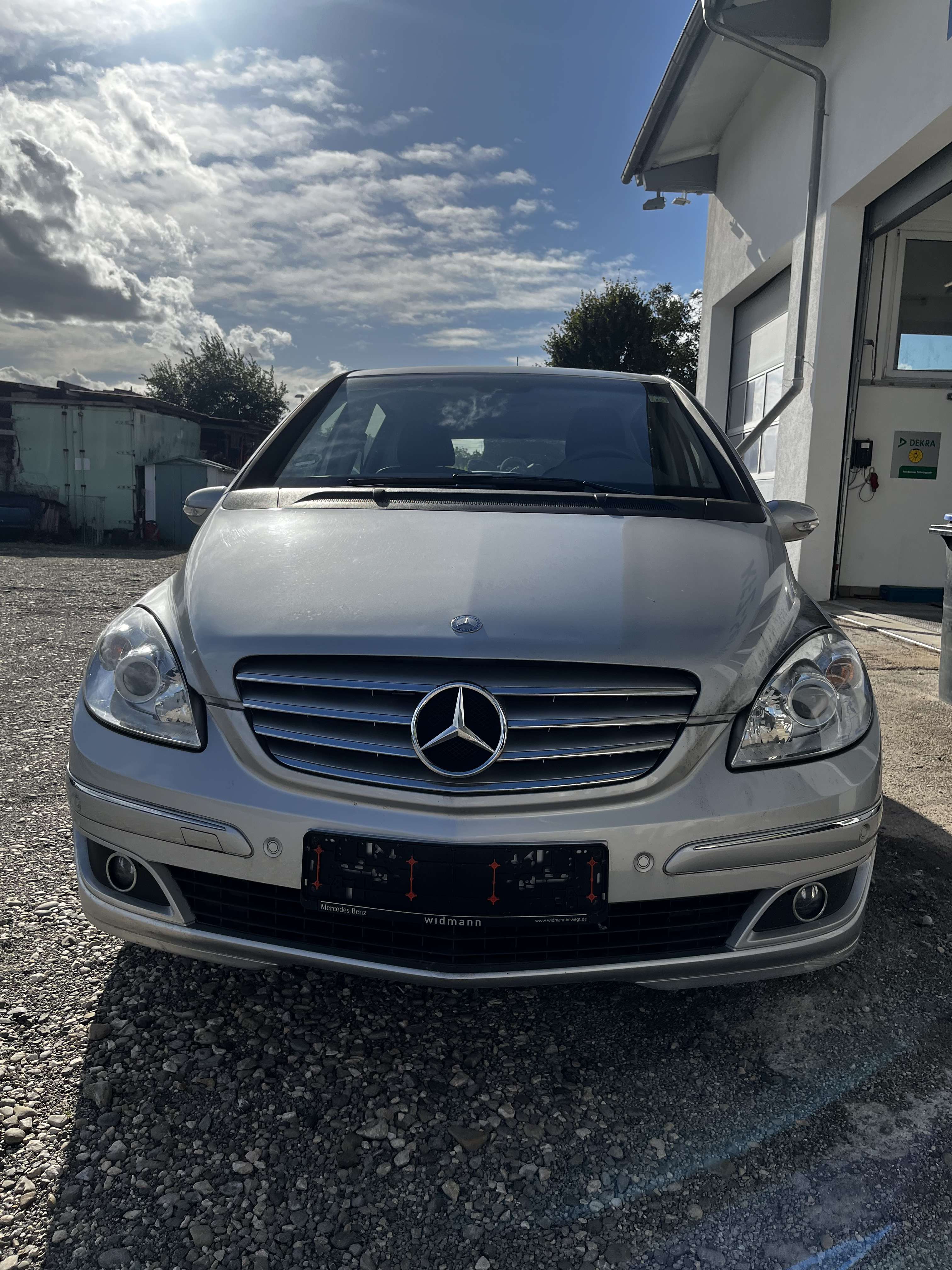 Second hand Mercedes Benz B-Class 200
