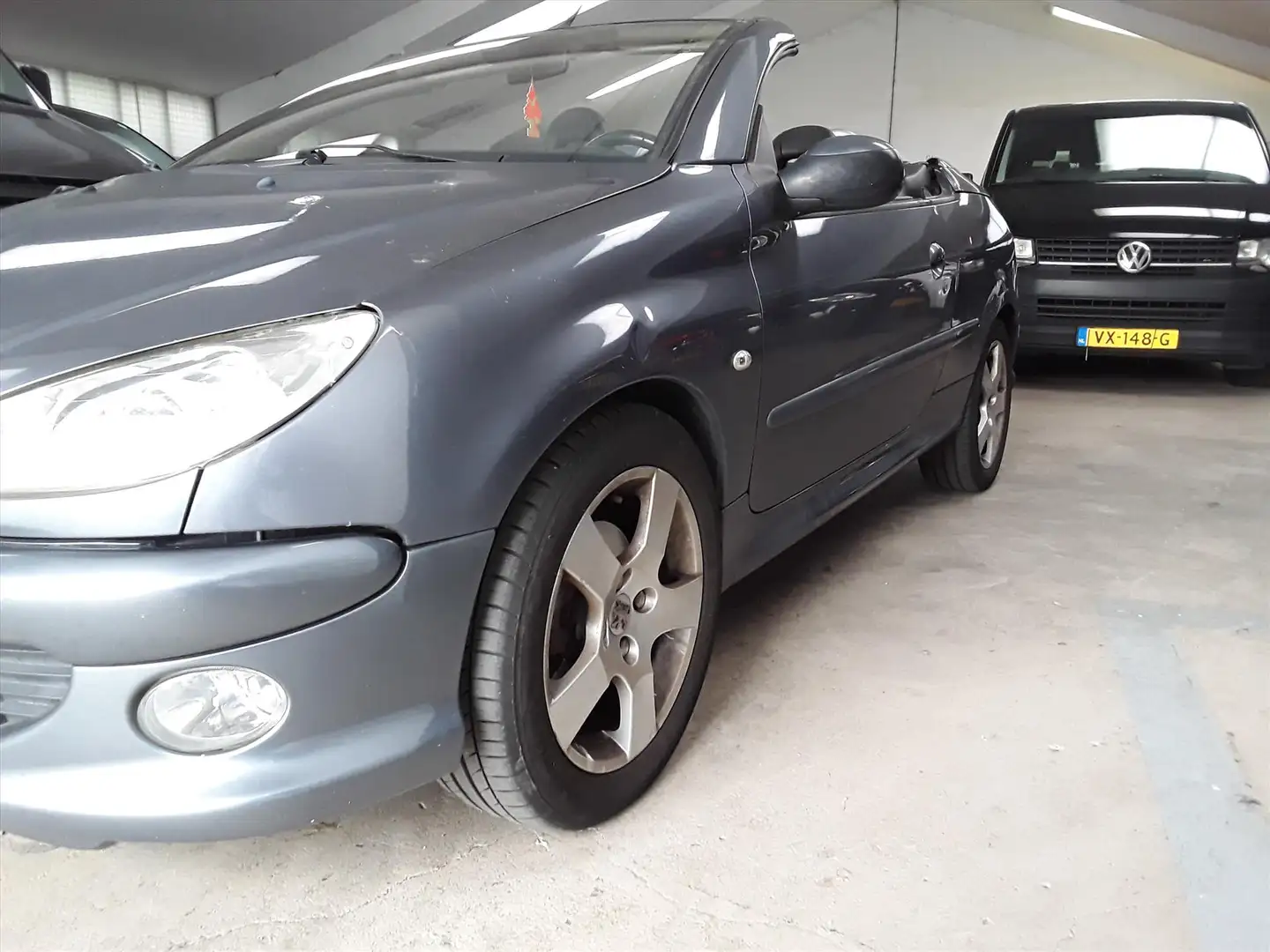 Peugeot 206 1.6 16V CC QUICKSILVER R Grijs - 2