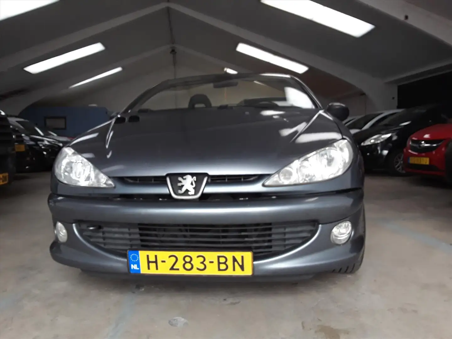 Peugeot 206 1.6 16V CC QUICKSILVER R Grijs - 1